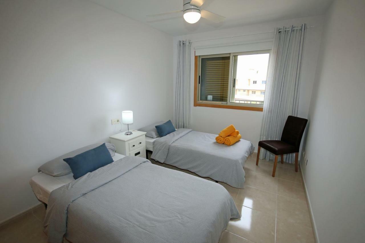 Appartamento La Perla By Rentmedano Superb Luxury Duplex, Private Roof Terrace, Ocean View, Pool, Wifi And Parking El Médano Esterno foto