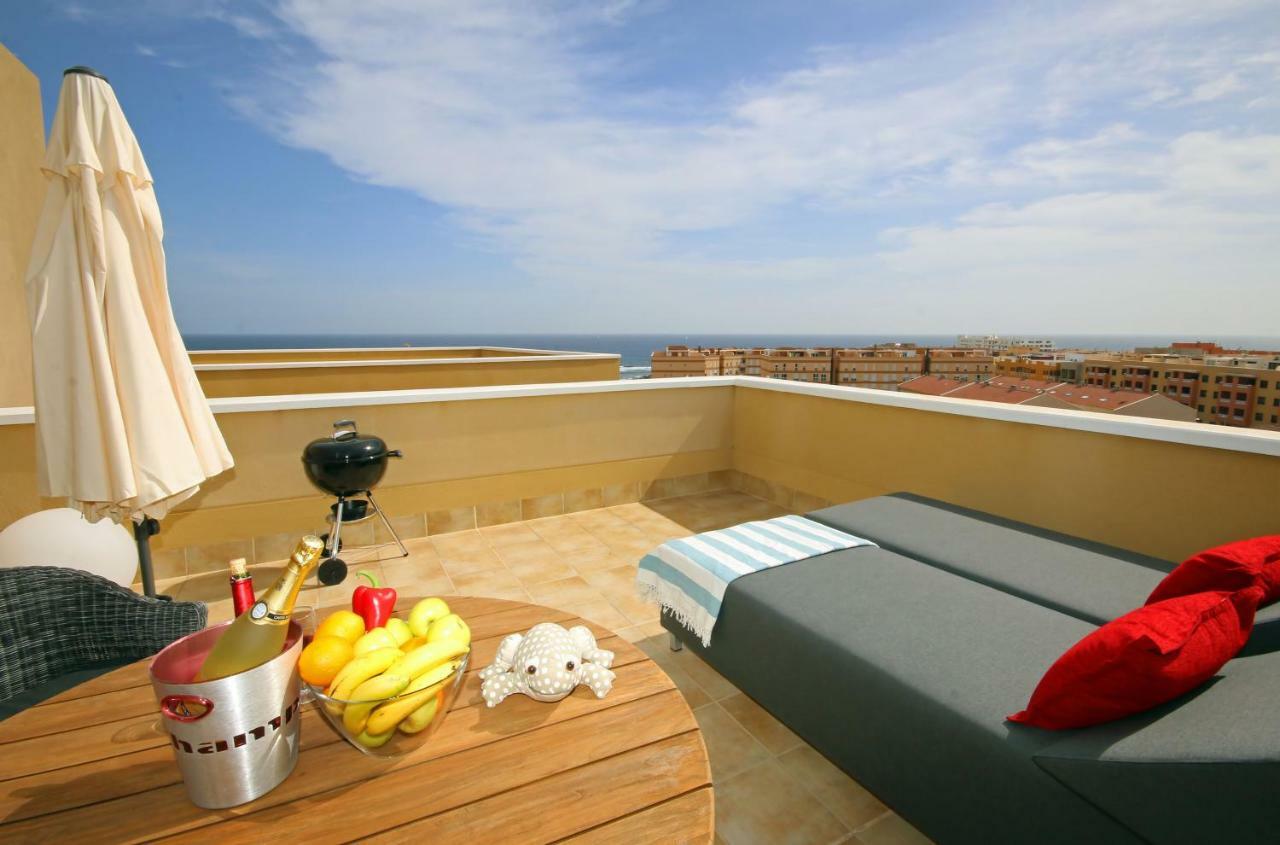 Appartamento La Perla By Rentmedano Superb Luxury Duplex, Private Roof Terrace, Ocean View, Pool, Wifi And Parking El Médano Esterno foto